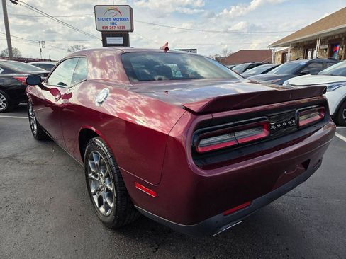 Used 2017 Dodge Challenger GT w/ Driver Convenience Group image 4