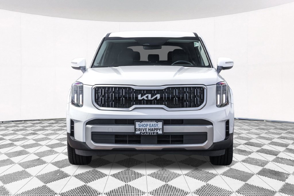 Used 2023 Kia Telluride LX AWD/4WD image 9