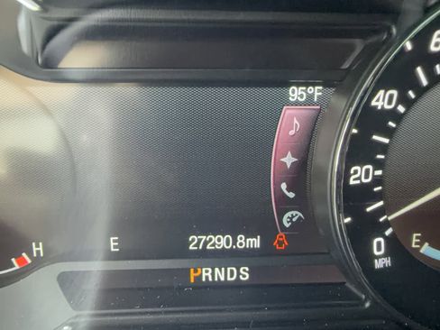 Used 2019 Lincoln MKZ Reserve FWD image 17