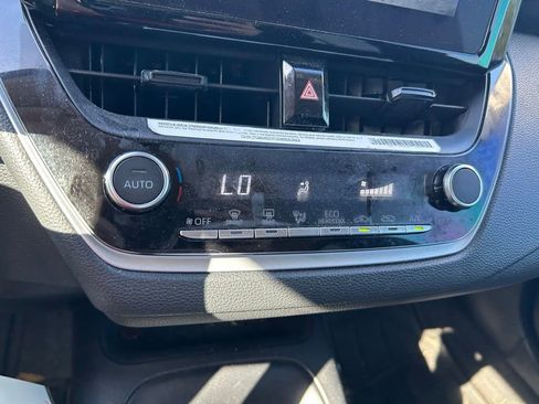 Used 2024 Toyota Corolla LE FWD image 25