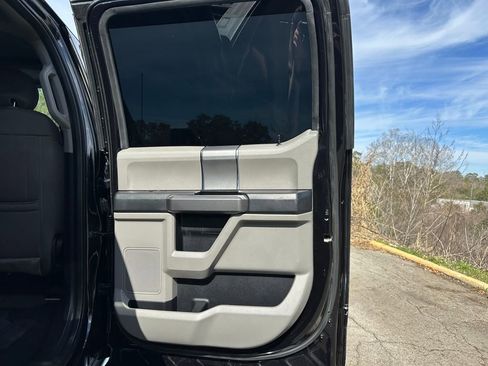 Used 2021 Ford F250 XLT w/ XLT Premium Package image 30