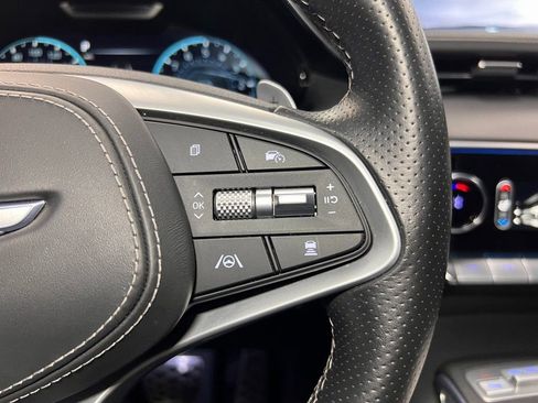 Used 2023 Genesis GV70 2.5T w/ Sport Prestige Package image 18