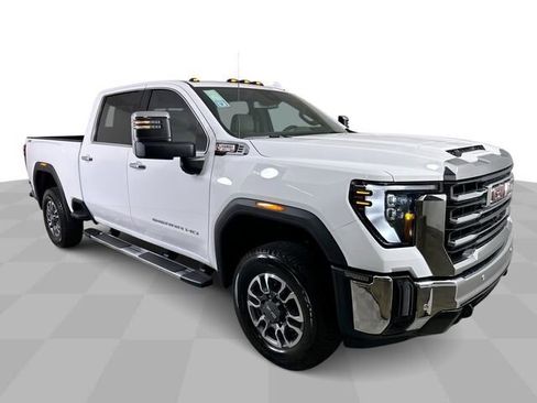 New 2026 GMC Sierra 2500 SLT w/ Max Trailering Package AWD/4WD image 3