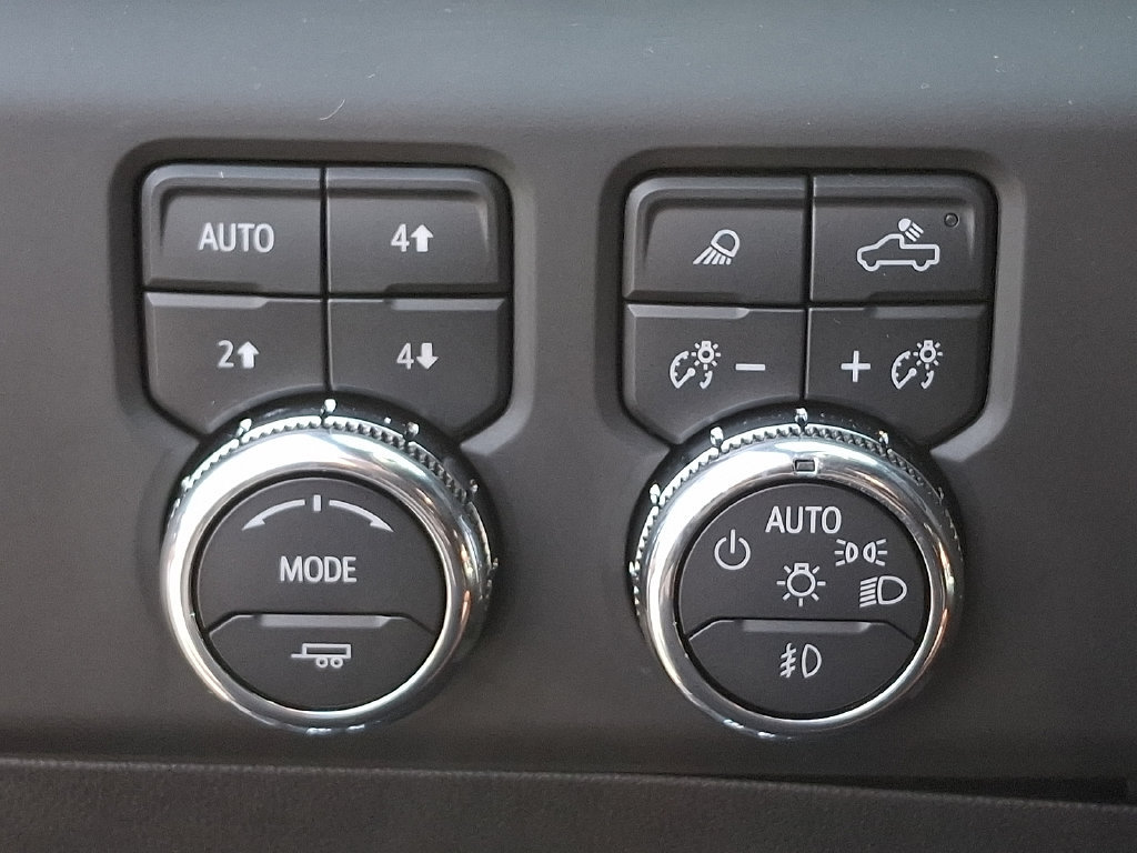 Used 2025 GMC Sierra 1500 Denali Ultimate AWD/4WD image 29