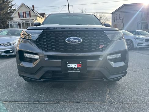 Used 2020 Ford Explorer ST image 4