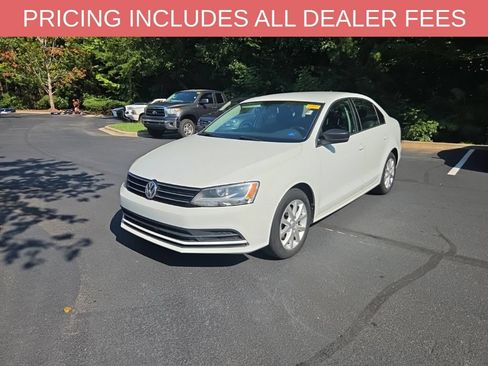 Used 2015 Volkswagen Jetta SE FWD image 3