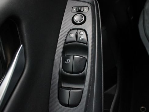 Used 2024 Nissan Sentra SV FWD image 19