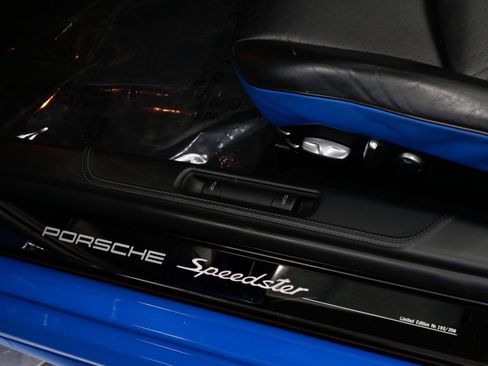 Used 2011 Porsche 911 Speedster image 27