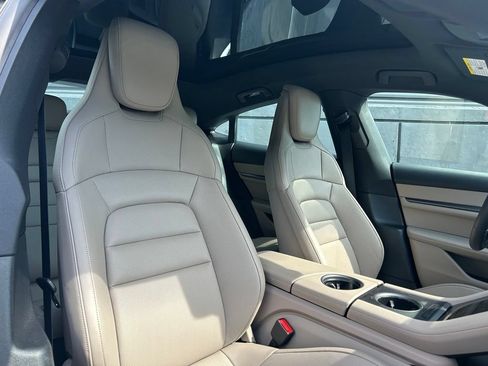 Certified 2025 Porsche Taycan RWD image 25