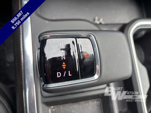 Used 2026 Chevrolet Silverado 1500 LT Trail Boss w/ LT Trail Boss Premium Package AWD/4WD image 28