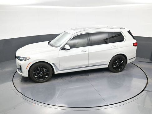 Used 2021 BMW X7 xDrive40i w/ Premium Package AWD/4WD image 28