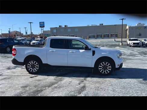 Used 2024 Ford Maverick Lariat image 9