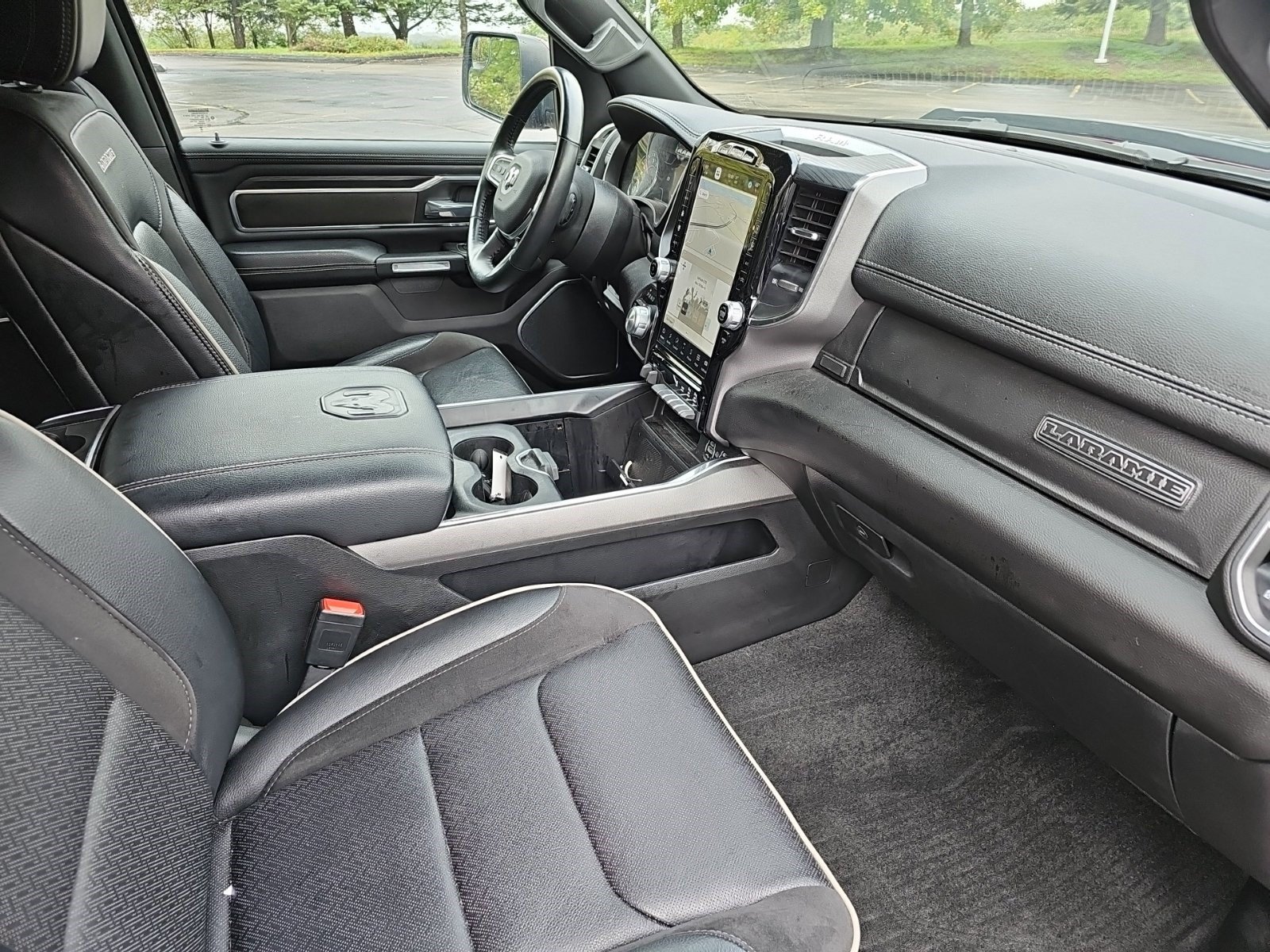 Used 2023 RAM 1500 Laramie AWD/4WD image 10