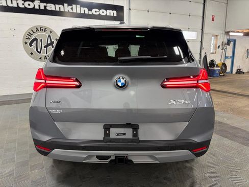 Used 2025 BMW X3 xDrive30i w/ Premium Package image 4