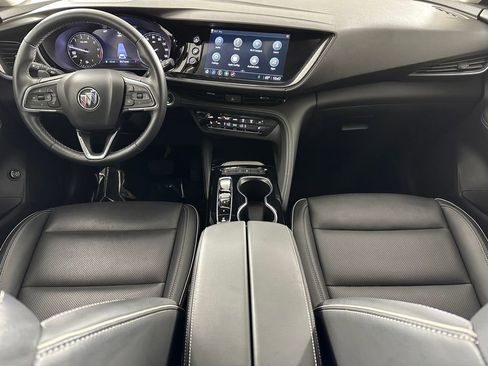 Used 2023 Buick Envision Essence FWD image 3