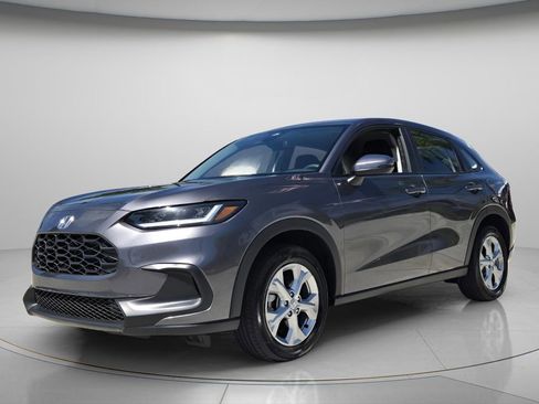 Used 2025 Honda HR-V LX image 9