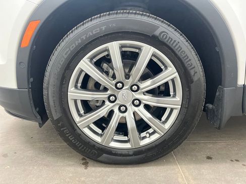 Used 2020 Cadillac XT4 Premium Luxury w/ Enhanced Visibility Package image 31