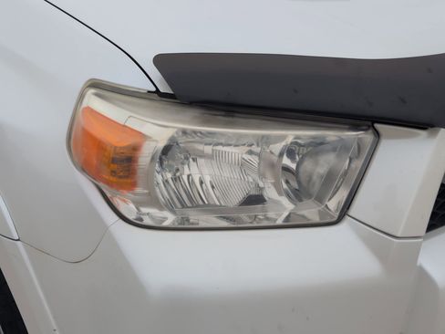 Used 2010 Toyota 4Runner SR5 image 10