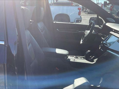 Used 2020 Cadillac XT6 Premium Luxury image 7