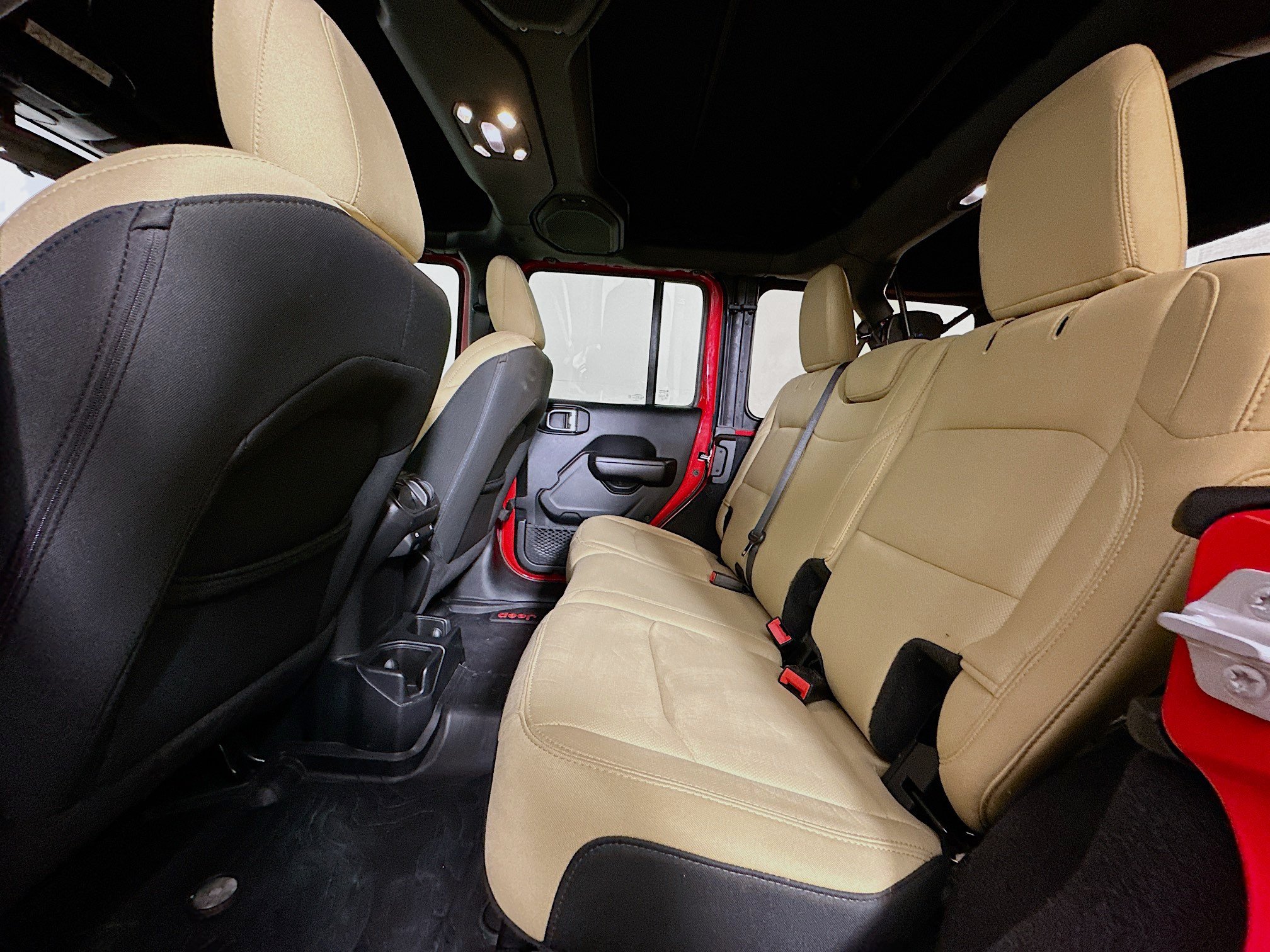 Used 2019 Jeep Wrangler Unlimited Sport S AWD/4WD image 26