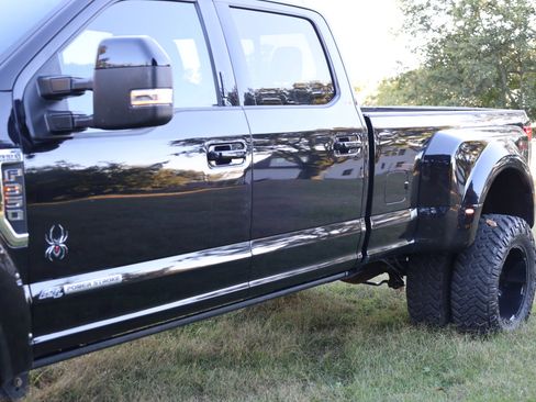 Used 2021 Ford F350 Lariat w/ Lariat Ultimate Package image 67