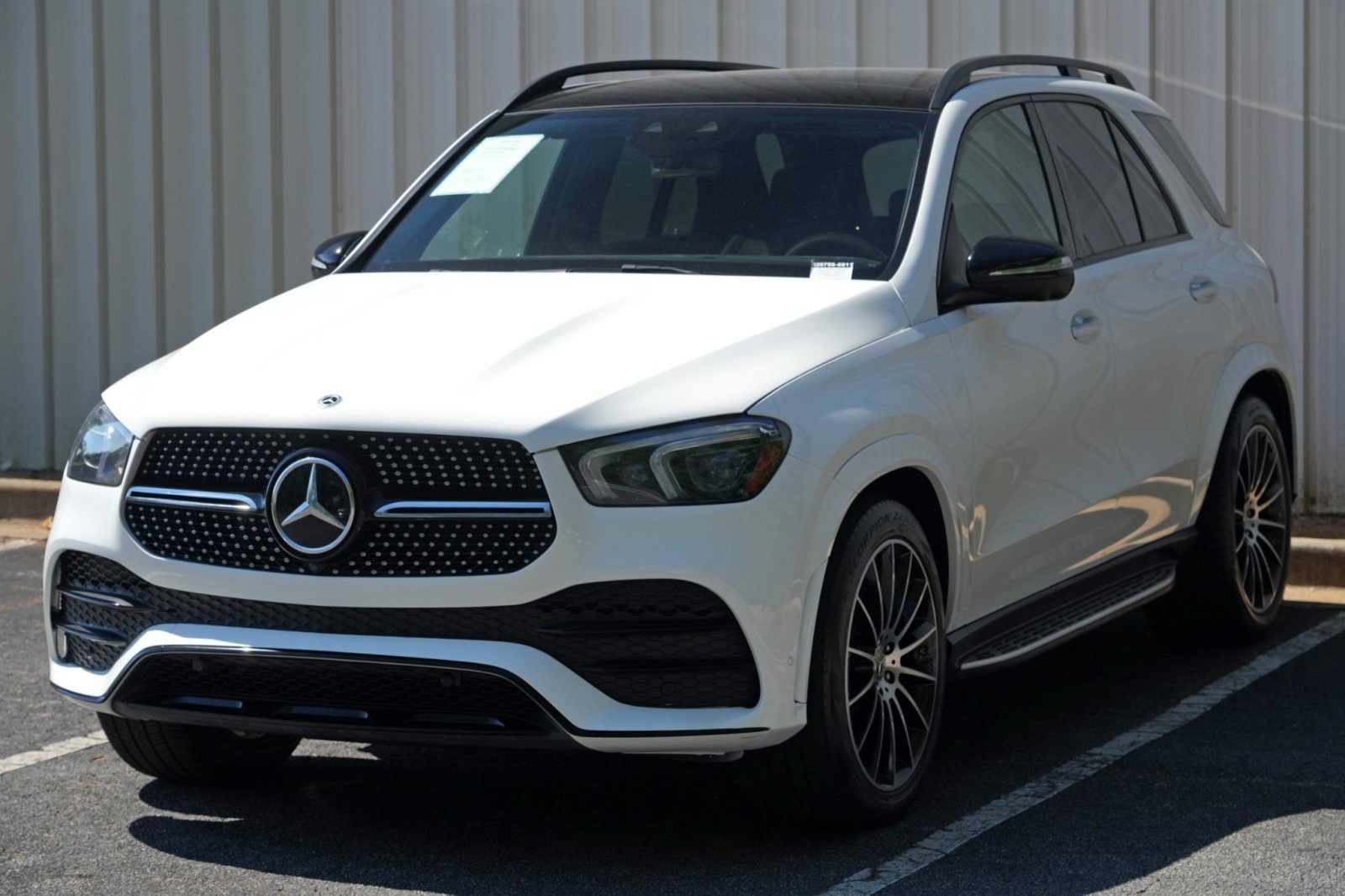 Used 2022 Mercedes-Benz GLE 450 4MATIC w/ AMG Line Exterior image 58