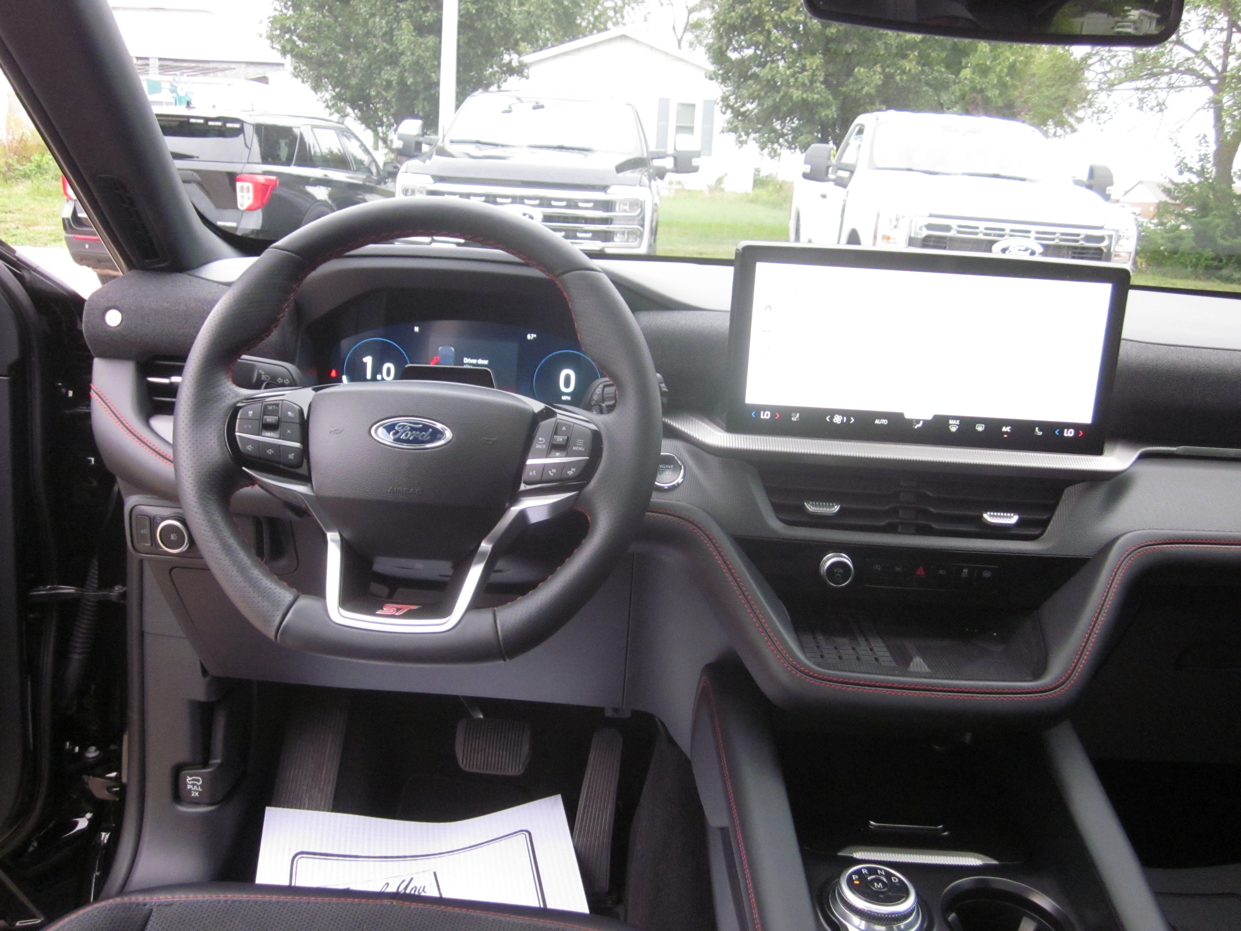 Used 2025 Ford Explorer ST AWD/4WD image 16