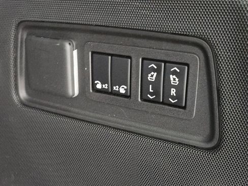 Used 2023 Cadillac Escalade Sport image 22