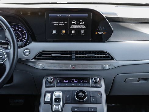 Used 2020 Hyundai Palisade SEL w/ Convenience Package FWD image 11