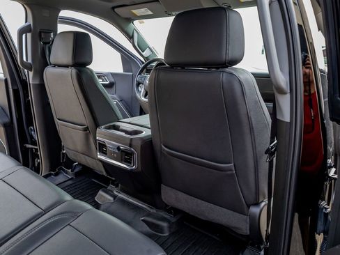 Used 2023 GMC Sierra 1500 SLT w/ SLT Premium Package image 30