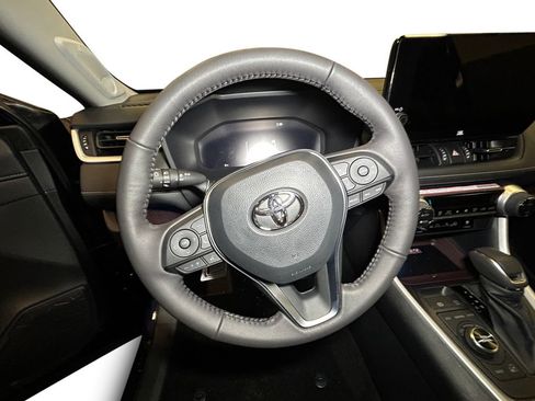 New 2025 Toyota RAV4 Limited image 12