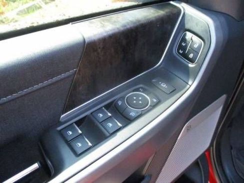 Used 2023 Ford F250 Lariat w/ Lariat Ultimate Package image 17