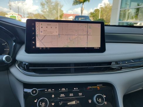 Certified 2026 INFINITI QX60 Luxe w/ Cargo Package image 24