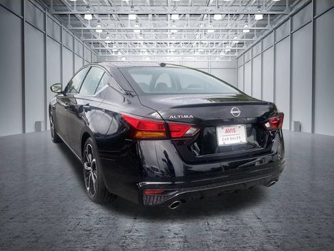 Certified 2025 Nissan Altima 2.5 SR FWD image 6