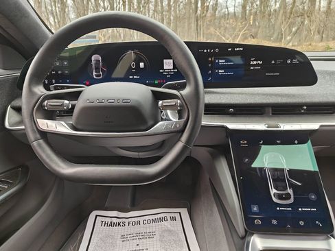 Used 2024 Lucid Air Pure image 17