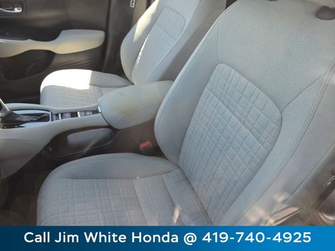Certified 2023 Honda HR-V LX image 19
