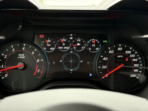 Used 2017 Chevrolet Camaro SS RWD image 42