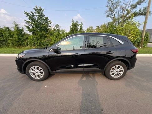 Used 2023 Ford Escape Active AWD/4WD image 8