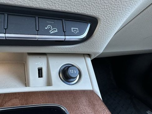 Used 2021 Audi Q5 Prestige w/ Prestige Package image 33