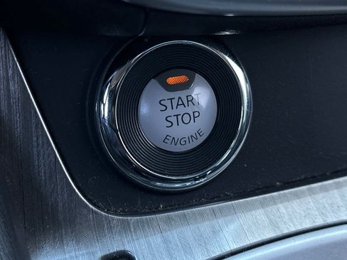 Used 2015 Nissan Murano S w/ Navigation Package image 25