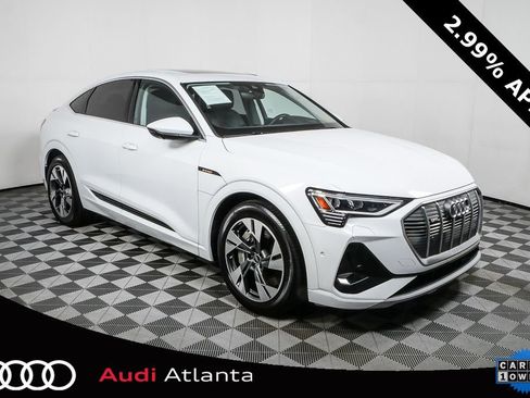 Used 2022 Audi e-tron Prestige w/ Prestige Package image 1