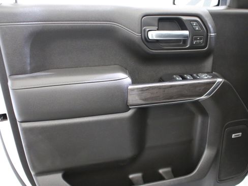 Used 2019 Chevrolet Silverado 1500 LTZ w/ LTZ Plus Package AWD/4WD image 24