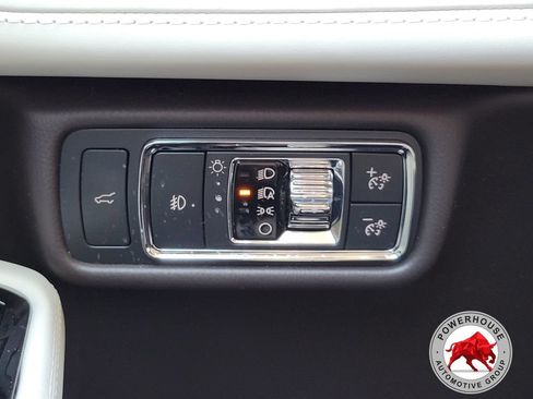 Used 2022 Lincoln Aviator Black Label w/ Dynamic Handling Package AWD/4WD image 30