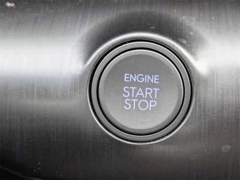 Used 2025 Hyundai Kona SEL image 35