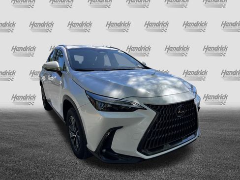Used 2025 Lexus NX 250 FWD w/ Towing Package (2000 Lbs) image 2