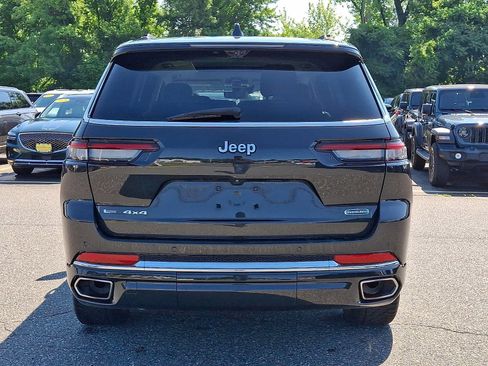 Certified 2022 Jeep Grand Cherokee L Overland w/ Luxury Tech Group IV AWD/4WD image 5