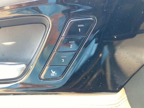 Used 2023 Acura MDX SH-AWD w/ Advance Package image 14