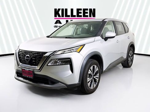 Used 2023 Nissan Rogue SV FWD image 3