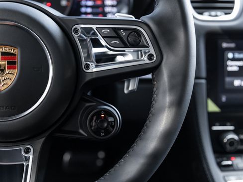 Used 2024 Porsche 718 Boxster GTS image 18