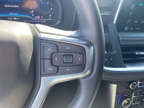 Used 2024 Chevrolet Suburban LT image 13